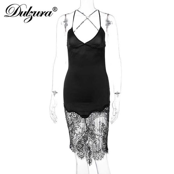 satin lace patchwork women strap mini dress backless v neck bodycon streetwear party club elegant 2021 summer, Black;white
satin lace patchwork women strap mini dress backless v neck bodycon streetwear party club elegant 2021 summer, Black;white