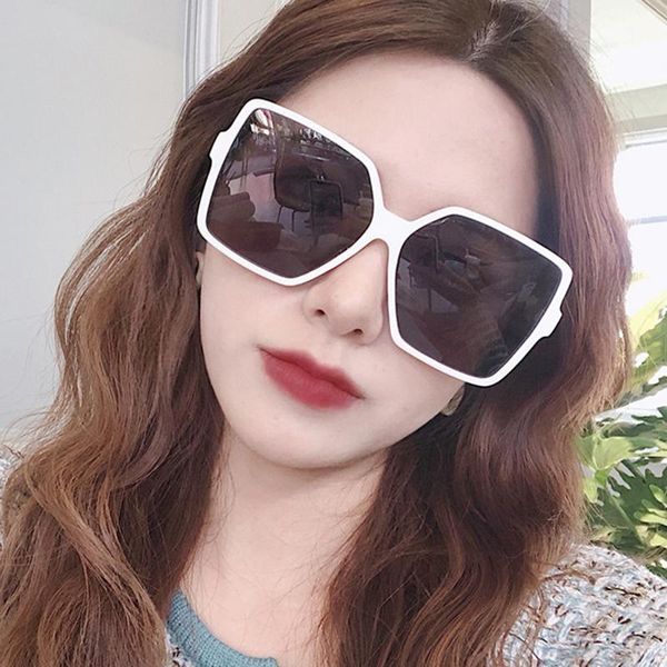outdoor eyewear oversized square sunglasses for women classic fashion driving men shade glasses classes brand designer decorative sun
outdoor eyewear oversized square sunglasses for women classic fashion driving men shade glasses classes brand designer decorative sun