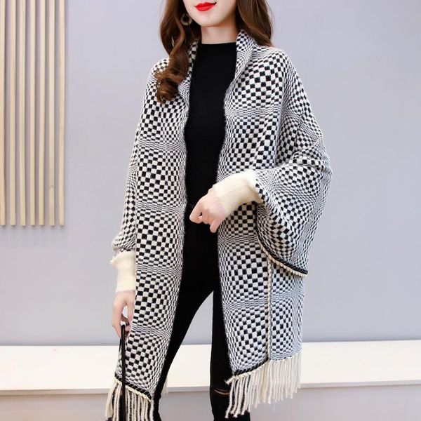 scarves soft cachecol feminino shawls women coat autumn winter thickened with sleeves tassel mother pashmina wrap muffler, Blue;gray
scarves soft cachecol feminino shawls women coat autumn winter thickened with sleeves tassel mother pashmina wrap muffler, Blue;gray