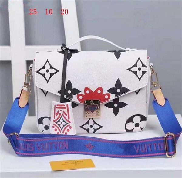 newset women lady messenger bags love heart v wave pattern satchel genuine leather shoulder bag chain handbags purse 25 10 20 fashion
newset women lady messenger bags love heart v wave pattern satchel genuine leather shoulder bag chain handbags purse 25 10 20 fashion