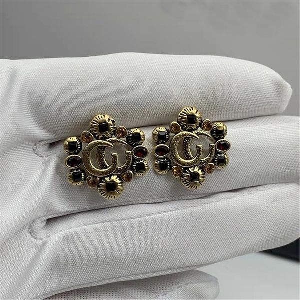 85% off factory clearance small fragrant wind french round large pearl inlaid diamond medieval earrings court earrings female, Golden
85% off factory clearance small fragrant wind french round large pearl inlaid diamond medieval earrings court earrings female, Golden