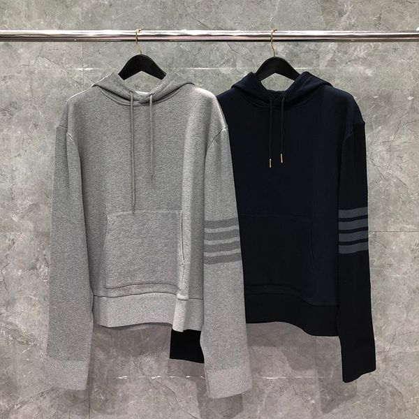 men's hoodies & sweatshirts classic cotton sweatshirt spring autunm fashion brand coats loopback knitted ribbed sleeves tonal 4-bar str, Black
men's hoodies & sweatshirts classic cotton sweatshirt spring autunm fashion brand coats loopback knitted ribbed sleeves tonal 4-bar str, Black