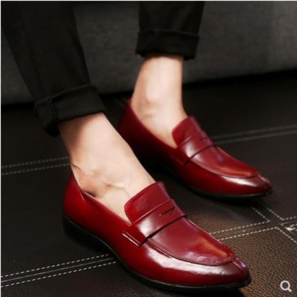 men's office peas shoes korean version of the four seasons black leather pointed toe soft sole single a pedal set feet wedding dress
men's office peas shoes korean version of the four seasons black leather pointed toe soft sole single a pedal set feet wedding dress