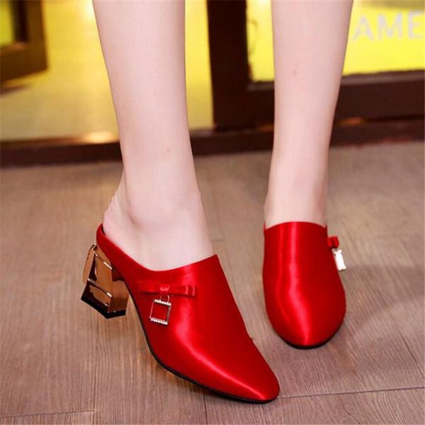 summer women's sandals fashion baotou thick with non-slip shoes bow rhinestones slippers women, Black
summer women's sandals fashion baotou thick with non-slip shoes bow rhinestones slippers women, Black