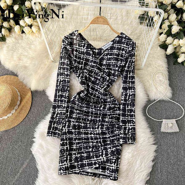 beiyingni luxury dress women black plaid vintage casual v-neck short mini dresses elegant korean style long sleeve dress y1204, Black;gray
beiyingni luxury dress women black plaid vintage casual v-neck short mini dresses elegant korean style long sleeve dress y1204, Black;gray