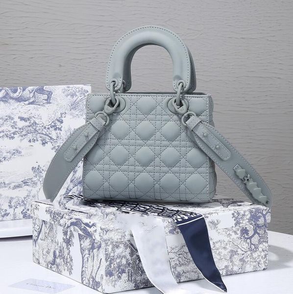 new fashion popular vintage designer men s wallets mens wallet leather handbags designers bags for women handbag purses handbags tote bags
new fashion popular vintage designer men s wallets mens wallet leather handbags designers bags for women handbag purses handbags tote bags