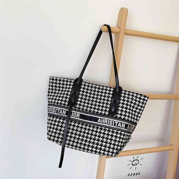 sale 90% off large capacity women's tote bag printed versatile one shoulder bag women's soft leather women's bag fashion
sale 90% off large capacity women's tote bag printed versatile one shoulder bag women's soft leather women's bag fashion