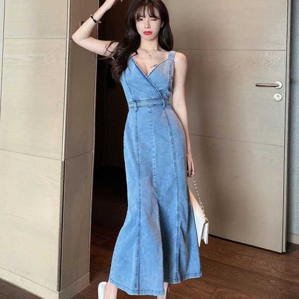denim solid dress women summer korean v-neck spaghetti strap elegant high waist bodycon slim long dresses vestidos 210526, Black;gray
denim solid dress women summer korean v-neck spaghetti strap elegant high waist bodycon slim long dresses vestidos 210526, Black;gray