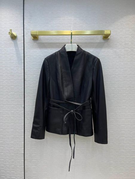 women's jackets high-end brand 100% sheepskin black women fashion lace up waist design v-neck long sleeve jacket autumn 2021, Black;brown
women's jackets high-end brand 100% sheepskin black women fashion lace up waist design v-neck long sleeve jacket autumn 2021, Black;brown