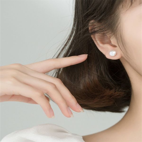 925 sterling silver stud earrings 8mm irregular natural freshwater pearl earring for women wedding party gifts, Golden;silver
925 sterling silver stud earrings 8mm irregular natural freshwater pearl earring for women wedding party gifts, Golden;silver