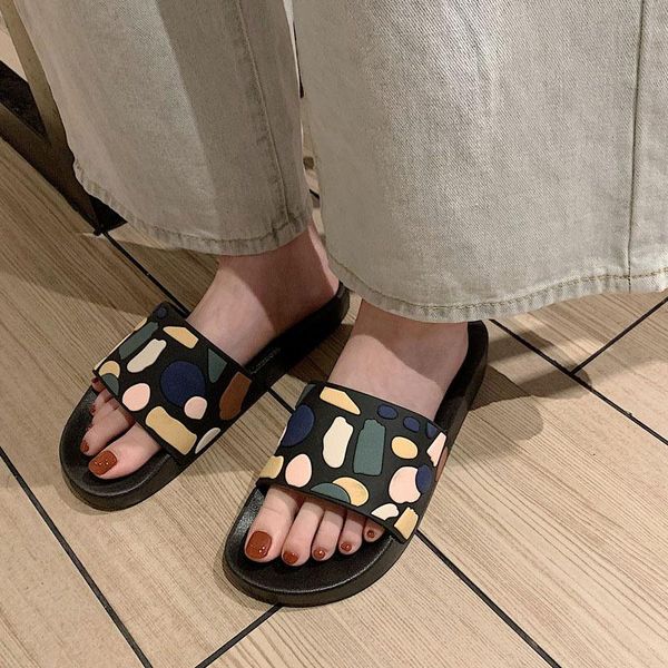 slippers woman flat bathroom mixed color ladies slides casual lightweight non slip female sandals beach 2021 summer plus 45, Black
slippers woman flat bathroom mixed color ladies slides casual lightweight non slip female sandals beach 2021 summer plus 45, Black