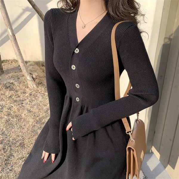 casual dresses black sweater dress women v-neck elegant office knitted female long sleeve one-piece korean 2021 autumn winter, Black;gray
casual dresses black sweater dress women v-neck elegant office knitted female long sleeve one-piece korean 2021 autumn winter, Black;gray