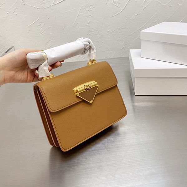 metal designer backpack bumbag p bags wholesale akend triangle buckle saddle simple atmosphere style zhouzhoubao123 multi pochette bag, Black
metal designer backpack bumbag p bags wholesale akend triangle buckle saddle simple atmosphere style zhouzhoubao123 multi pochette bag, Black