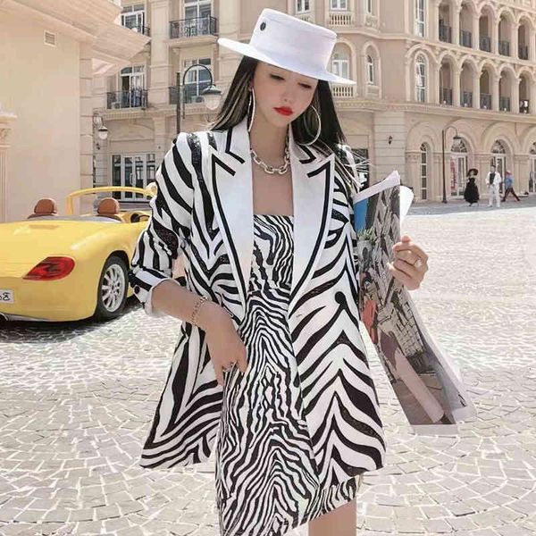 women's suits & blazers twotwinstyle print striped colorblock for women notched collar long sleeve single breasted coats female korean, White;black
women's suits & blazers twotwinstyle print striped colorblock for women notched collar long sleeve single breasted coats female korean, White;black
