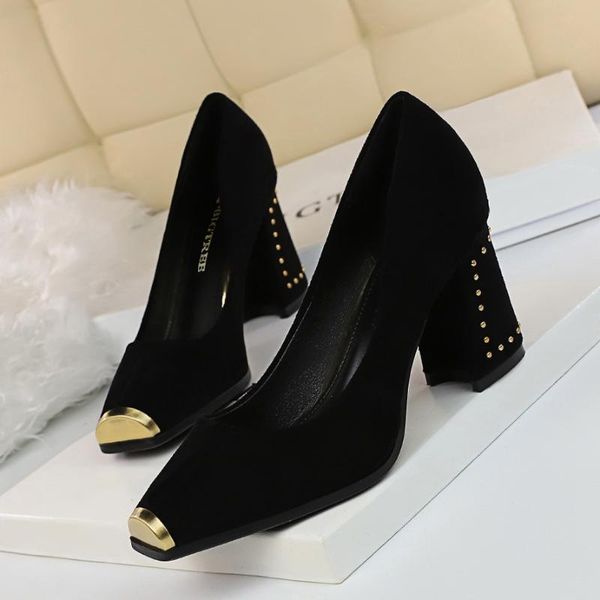 dress shoes 20120 women studded 7.5cm high heels lady escarpins flock chunky rivets block low square toe office khaki black
dress shoes 20120 women studded 7.5cm high heels lady escarpins flock chunky rivets block low square toe office khaki black