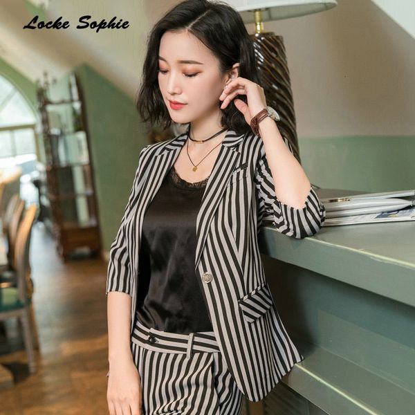 1pcs women's summer cotton splicing stripe small jackets ladies ny office blazers suits coats girls, White;black
1pcs women's summer cotton splicing stripe small jackets ladies ny office blazers suits coats girls, White;black