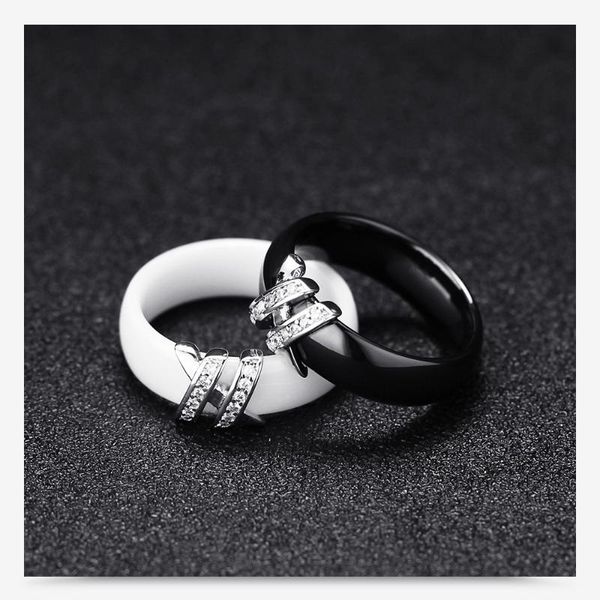 cluster rings 2021 explosion creative ceramic ring crystal from swarovskis black and white double x inlaid zircon jewelry fit lovers, Golden;silver
cluster rings 2021 explosion creative ceramic ring crystal from swarovskis black and white double x inlaid zircon jewelry fit lovers, Golden;silver