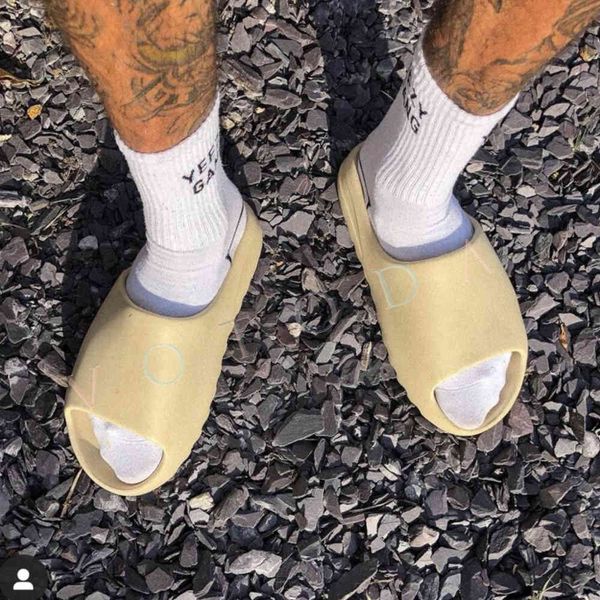 75% off outlet online new summer men beach slippers sandals hole shoes home shower indoor flat flip flops sneakers, Black
75% off outlet online new summer men beach slippers sandals hole shoes home shower indoor flat flip flops sneakers, Black