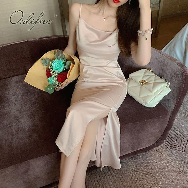 ordi2021 summer women satin party dress spaghetti strap memaid split silk slip casual dresses, Black;gray
ordi2021 summer women satin party dress spaghetti strap memaid split silk slip casual dresses, Black;gray