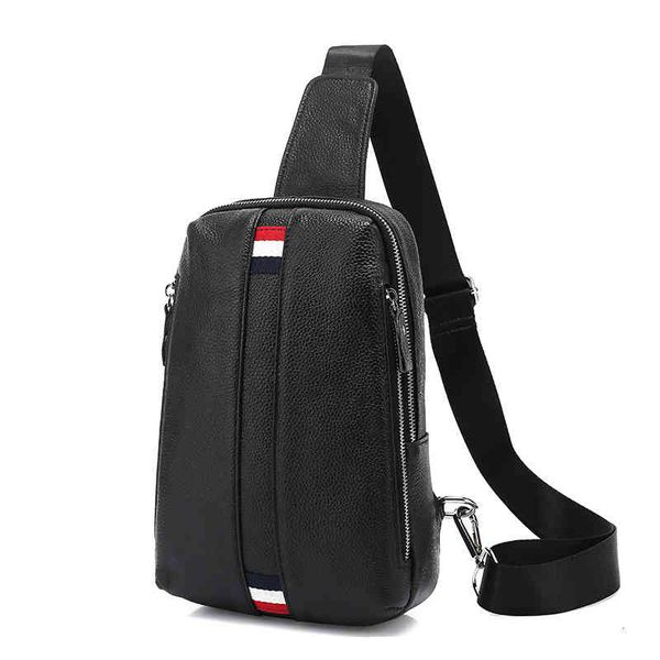 handbag men's chest leisure messenger head leather single shoulder outdoor vertical, Black;red
handbag men's chest leisure messenger head leather single shoulder outdoor vertical, Black;red