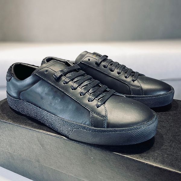 men true leather business shoes luxury designers grind arenaceous leisure and business dual purpose size 39-45 men shoes, Black
men true leather business shoes luxury designers grind arenaceous leisure and business dual purpose size 39-45 men shoes, Black