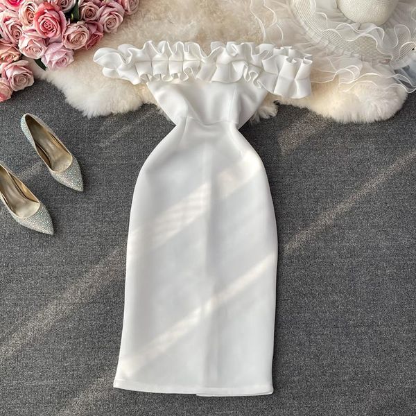 casual dresses summer tube ruffle dress one-shoulder temperament commuter woman 2021, Black;gray
casual dresses summer tube ruffle dress one-shoulder temperament commuter woman 2021, Black;gray