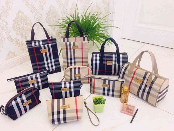 handbag korean plaid women's cloth cosmetic bag ins portable lunch box mommy fitness swimming shopping make-up class, Black;red
handbag korean plaid women's cloth cosmetic bag ins portable lunch box mommy fitness swimming shopping make-up class, Black;red
