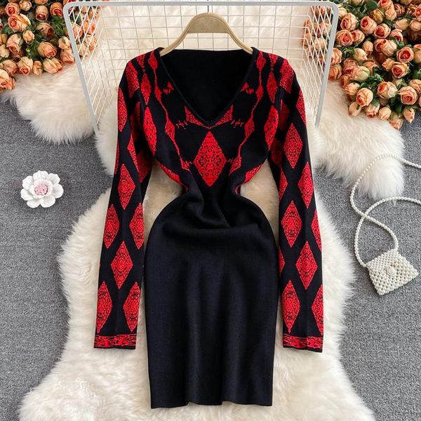 casual dresses v-neck celebrity tight elastic knitted dress autumn and winter hip wrap sweater bottomed, Black;gray
casual dresses v-neck celebrity tight elastic knitted dress autumn and winter hip wrap sweater bottomed, Black;gray