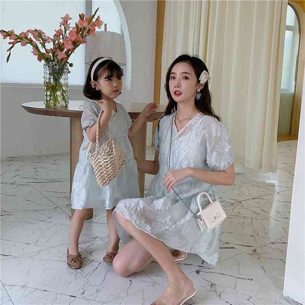 summer pure color parent-child cheongsam two-piece mother-daughter dress set family matching clothes 210701, Blue
summer pure color parent-child cheongsam two-piece mother-daughter dress set family matching clothes 210701, Blue