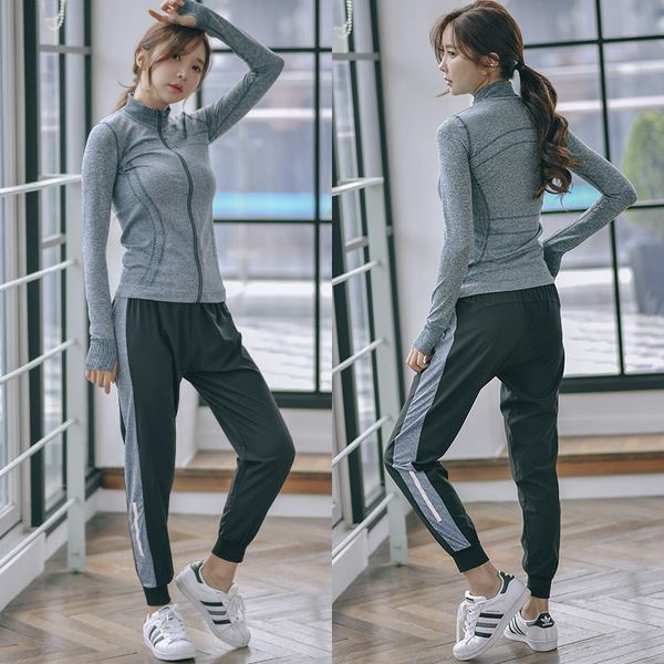 tracksuits luxury wearsportswear women's leisure gym fashion running fast dry yoga net red summer thin yoga cloth, Gray
tracksuits luxury wearsportswear women's leisure gym fashion running fast dry yoga net red summer thin yoga cloth, Gray