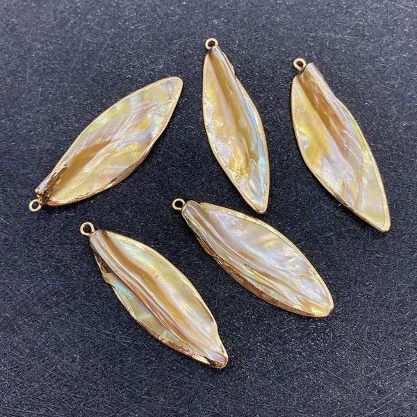 charms 1pcs natural sea water shell pendant necklace ladies jewelry supplies diy production accessories amulet charm leaf shape, Bronze;silver
charms 1pcs natural sea water shell pendant necklace ladies jewelry supplies diy production accessories amulet charm leaf shape, Bronze;silver