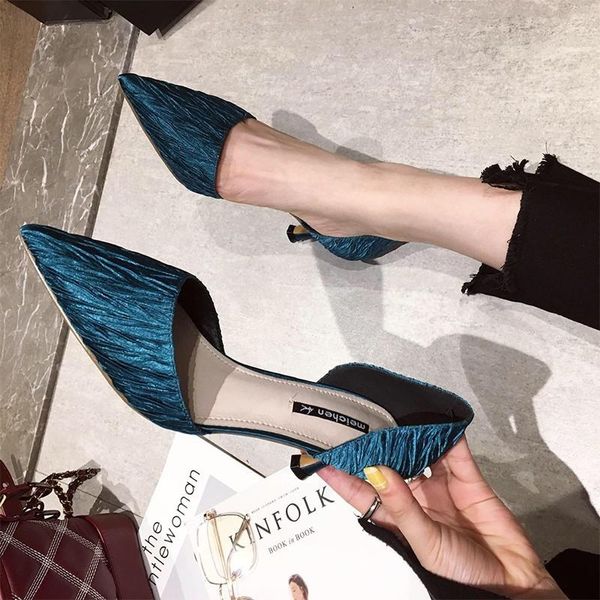 dress shoes women's french girls high heels 2021 spring and summer pointed hollow stiletto, Black
dress shoes women's french girls high heels 2021 spring and summer pointed hollow stiletto, Black