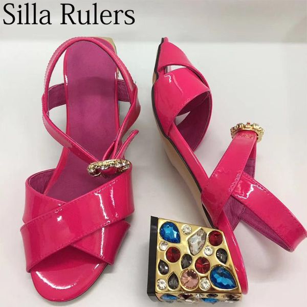 diamonds low heels sandals woman ankle strap peep toe gladiator patent leather buckle summer, Black
diamonds low heels sandals woman ankle strap peep toe gladiator patent leather buckle summer, Black