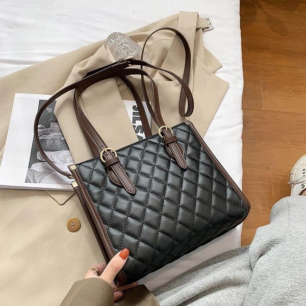 evening bags design retro women shoulder crossbody 2021 diamond lattice ladies messenger casual tote female purses
evening bags design retro women shoulder crossbody 2021 diamond lattice ladies messenger casual tote female purses
