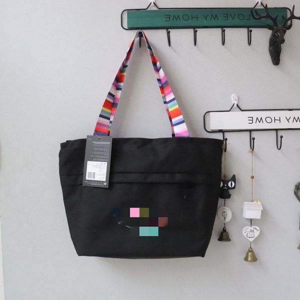 summer 2021 new men's and women's color handbag single shoulder bag tote
summer 2021 new men's and women's color handbag single shoulder bag tote