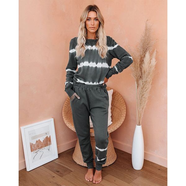 2020 home pajamas women's long sleeve trousers pair stripe tie dye gradient pajamas home wear, Black;red
2020 home pajamas women's long sleeve trousers pair stripe tie dye gradient pajamas home wear, Black;red