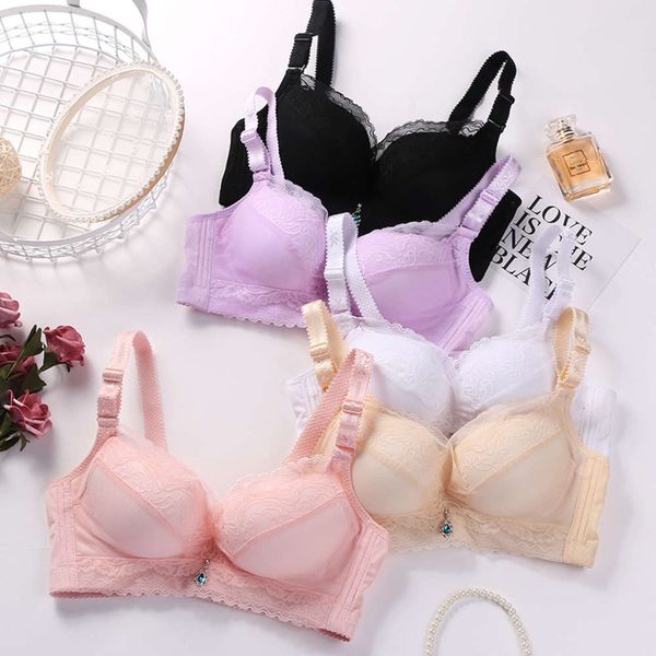 summer thin breathable underwear without steel ring bra girl's small chest gathered adjustable lace with four buttons, Red;black
summer thin breathable underwear without steel ring bra girl's small chest gathered adjustable lace with four buttons, Red;black
