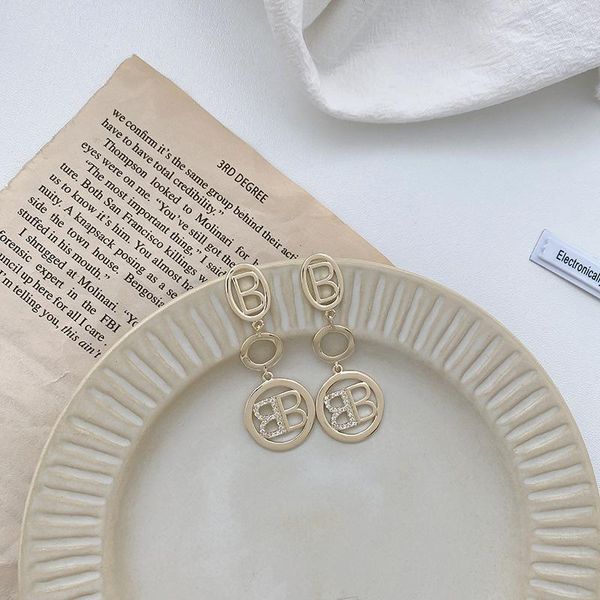 trendy geometric double letter b metal circle earring long pendant rhinestone temperament texture women jewelry dangle & chandelier, Silver
trendy geometric double letter b metal circle earring long pendant rhinestone temperament texture women jewelry dangle & chandelier, Silver
