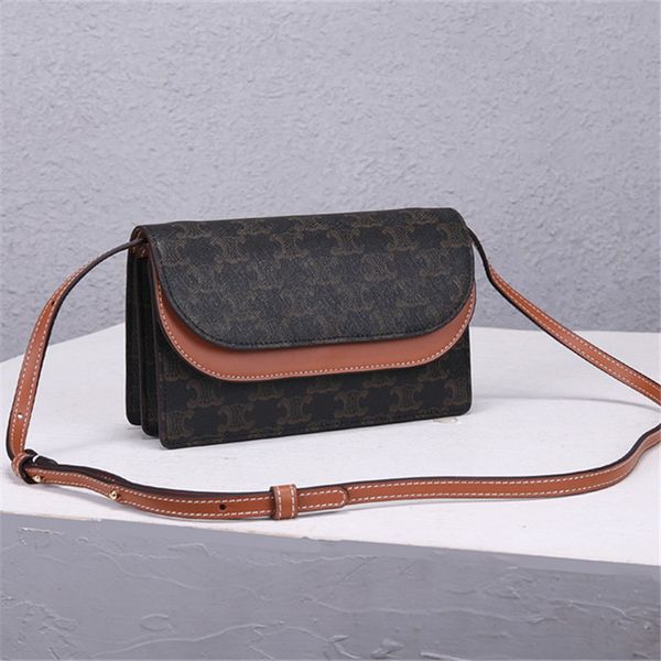 design hand 2021 summer new three in one multifunctional envelope women's multi compartment can be used as leisure bag uf48
design hand 2021 summer new three in one multifunctional envelope women's multi compartment can be used as leisure bag uf48