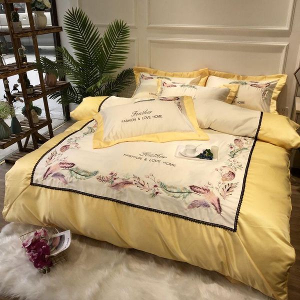 bedding sets european luxury cotton set king size feather emobroidery duvet cover 240x220 bed sheet
bedding sets european luxury cotton set king size feather emobroidery duvet cover 240x220 bed sheet
