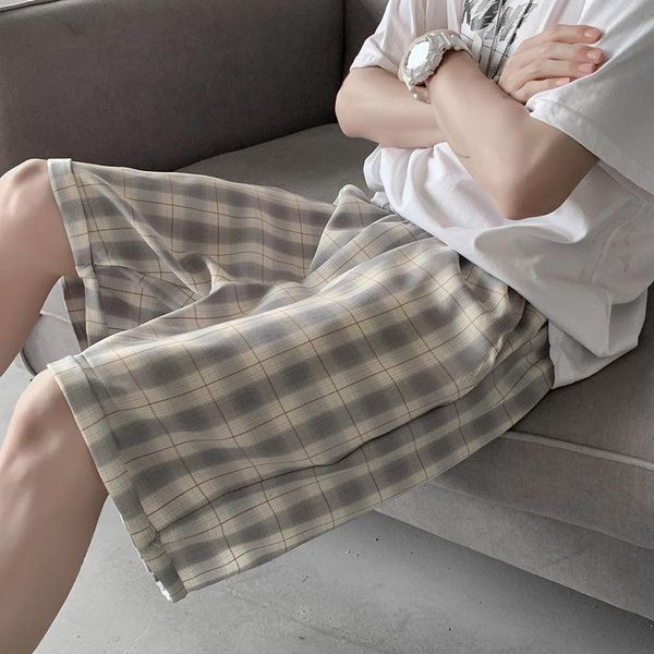 men's shorts plaid men korean fashion straight loose casual streetwear five-point pants beach, White;black
men's shorts plaid men korean fashion straight loose casual streetwear five-point pants beach, White;black