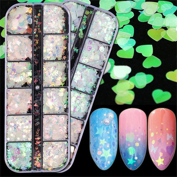 mirror sparkly nail sequins paillette mixed colors holographic glitter 3d flakes slices art accessories1, Silver;gold
mirror sparkly nail sequins paillette mixed colors holographic glitter 3d flakes slices art accessories1, Silver;gold