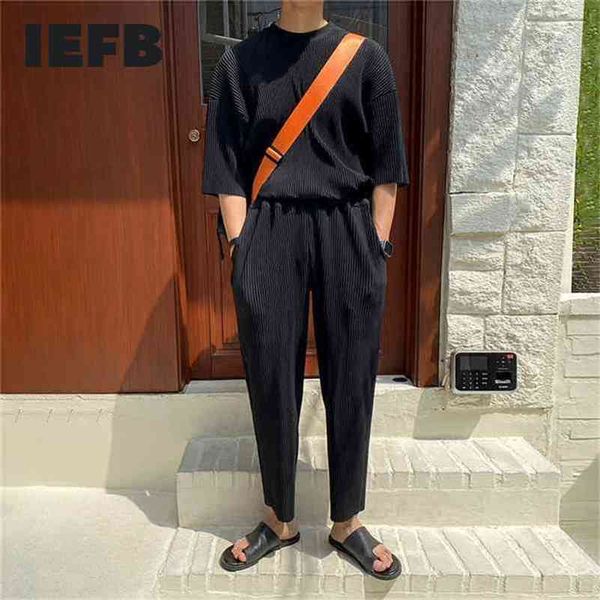 iefb men's short sleeve t-shirt loose causal summer ice silk pleated fabric suit korean fashion sports two pieces set 9y7212 210806, Gray
iefb men's short sleeve t-shirt loose causal summer ice silk pleated fabric suit korean fashion sports two pieces set 9y7212 210806, Gray