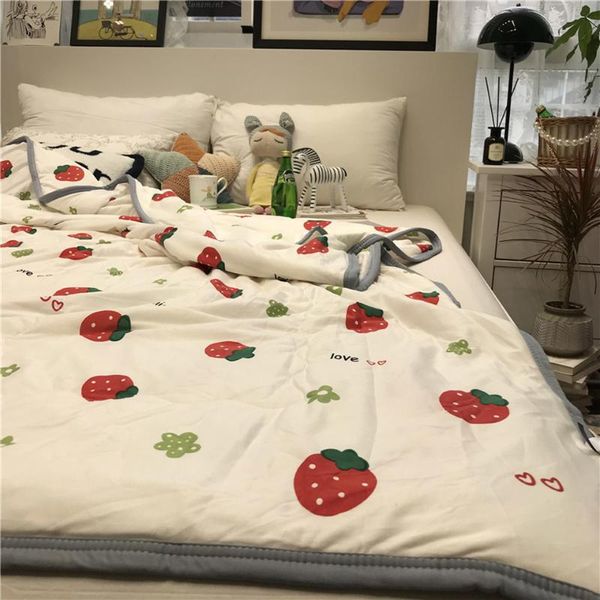 blankets printing of strawberry soft mesh cool girl air-conditioned quilt blanket single double bed summer thin
blankets printing of strawberry soft mesh cool girl air-conditioned quilt blanket single double bed summer thin