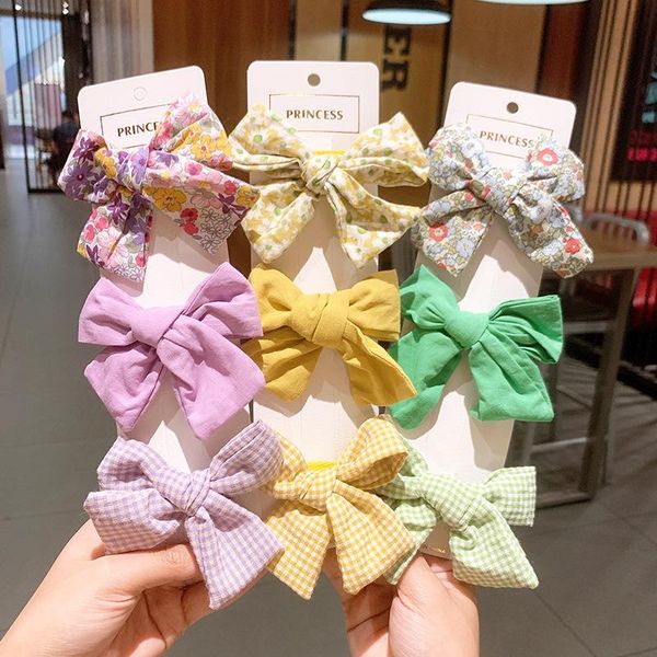 hair accessories korean fashion plaid floral girl series children fabric bow press clip liuhai three-piece accessory, Slivery;white
hair accessories korean fashion plaid floral girl series children fabric bow press clip liuhai three-piece accessory, Slivery;white