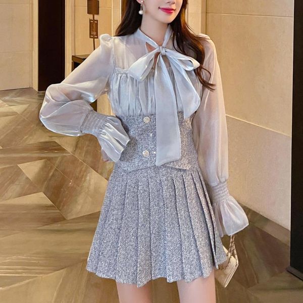 women's tracksuits 2021 autumn sweet korean elegant two piece set women bow tweed patchwork chiffon blouse + mini skirt suits outfits, Gray
women's tracksuits 2021 autumn sweet korean elegant two piece set women bow tweed patchwork chiffon blouse + mini skirt suits outfits, Gray