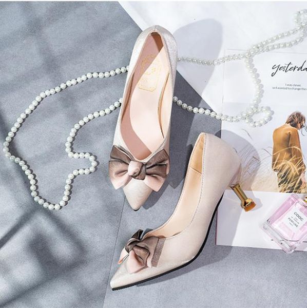dress shoes 2021 sell classic butterfly-knot pointed toe pumps fashion wedding women pu high heel ladies, Black
dress shoes 2021 sell classic butterfly-knot pointed toe pumps fashion wedding women pu high heel ladies, Black