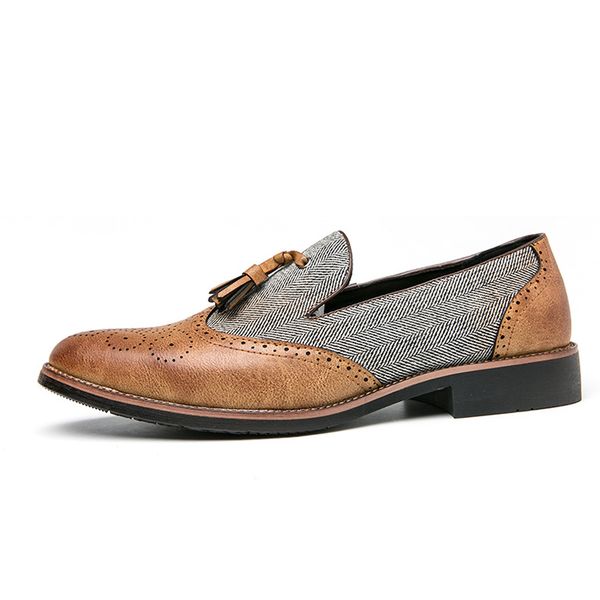 464748 size new cross-border large size pointed leather shoes mens slip-on brogue leather shoes mens european station, Black
464748 size new cross-border large size pointed leather shoes mens slip-on brogue leather shoes mens european station, Black