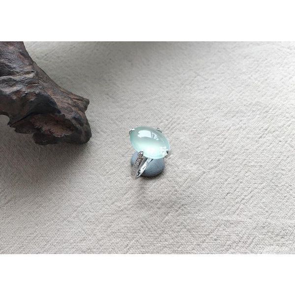 original design natural chalcedony oval opening adjustable ring chinese style retro charm women's brand silver jewelry cluster rings, Golden;silver
original design natural chalcedony oval opening adjustable ring chinese style retro charm women's brand silver jewelry cluster rings, Golden;silver