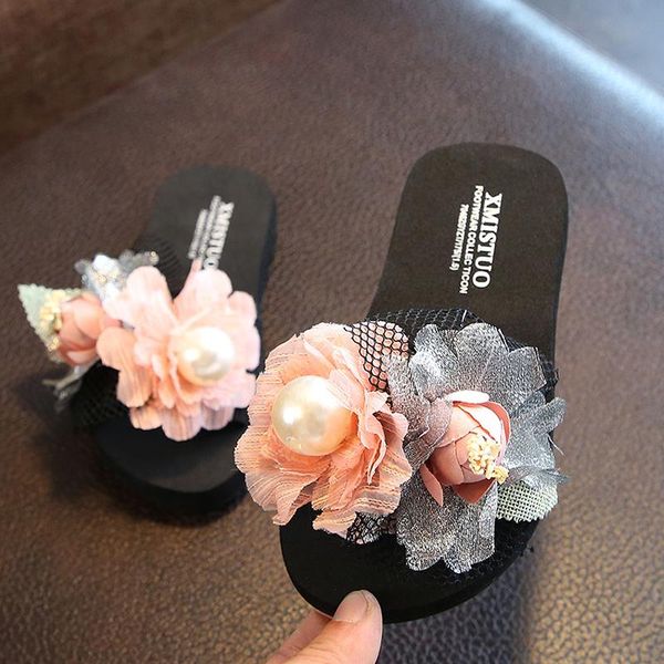 slipper 2021 kids slippers lovely girls pearl flower summer shoes sweet princess open toe beach meisjes, Black;grey
slipper 2021 kids slippers lovely girls pearl flower summer shoes sweet princess open toe beach meisjes, Black;grey